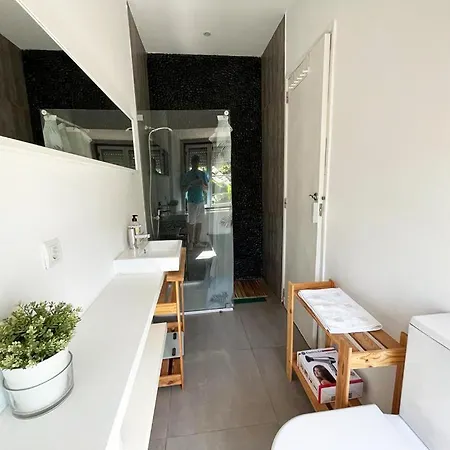 Daire Tram House @ Lx Factory!