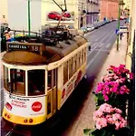 Tram House @ Lx Factory! Lisboa